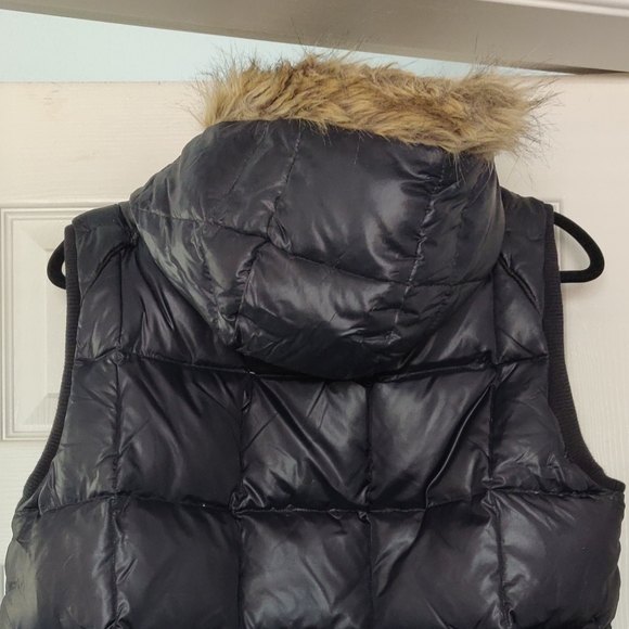 Adidas Vest - Picture 3 of 8